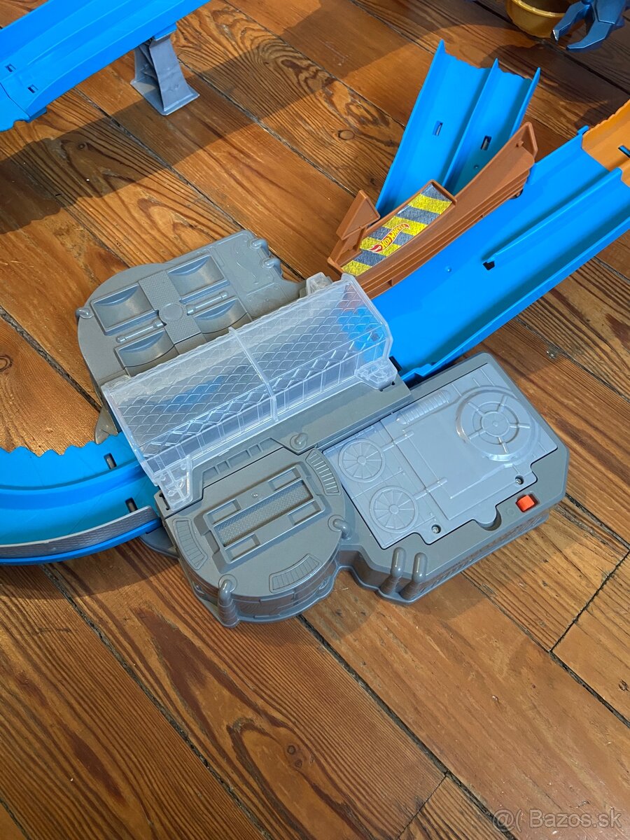 Hot Wheels Monster Trucks - Bodnutie Škorpióna - 6