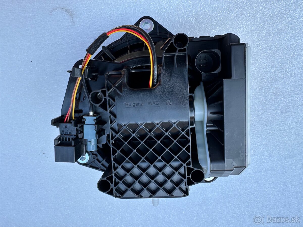 Cuvacia kamera rvc VW passat t roc golf arteon 2GA827469R - 6