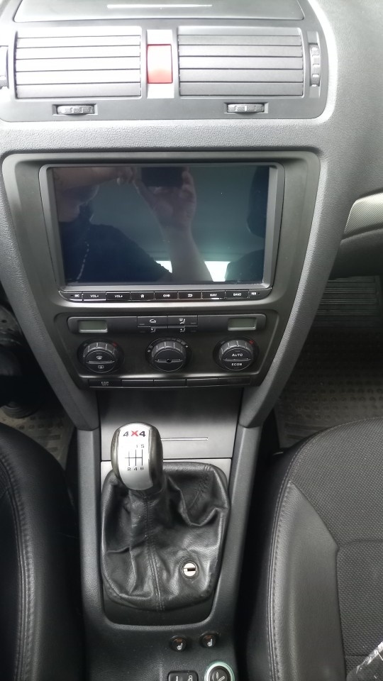 2DIN Autorádio 9" palcové , GPS, ANDROID, Car-play, wwifi, - 6