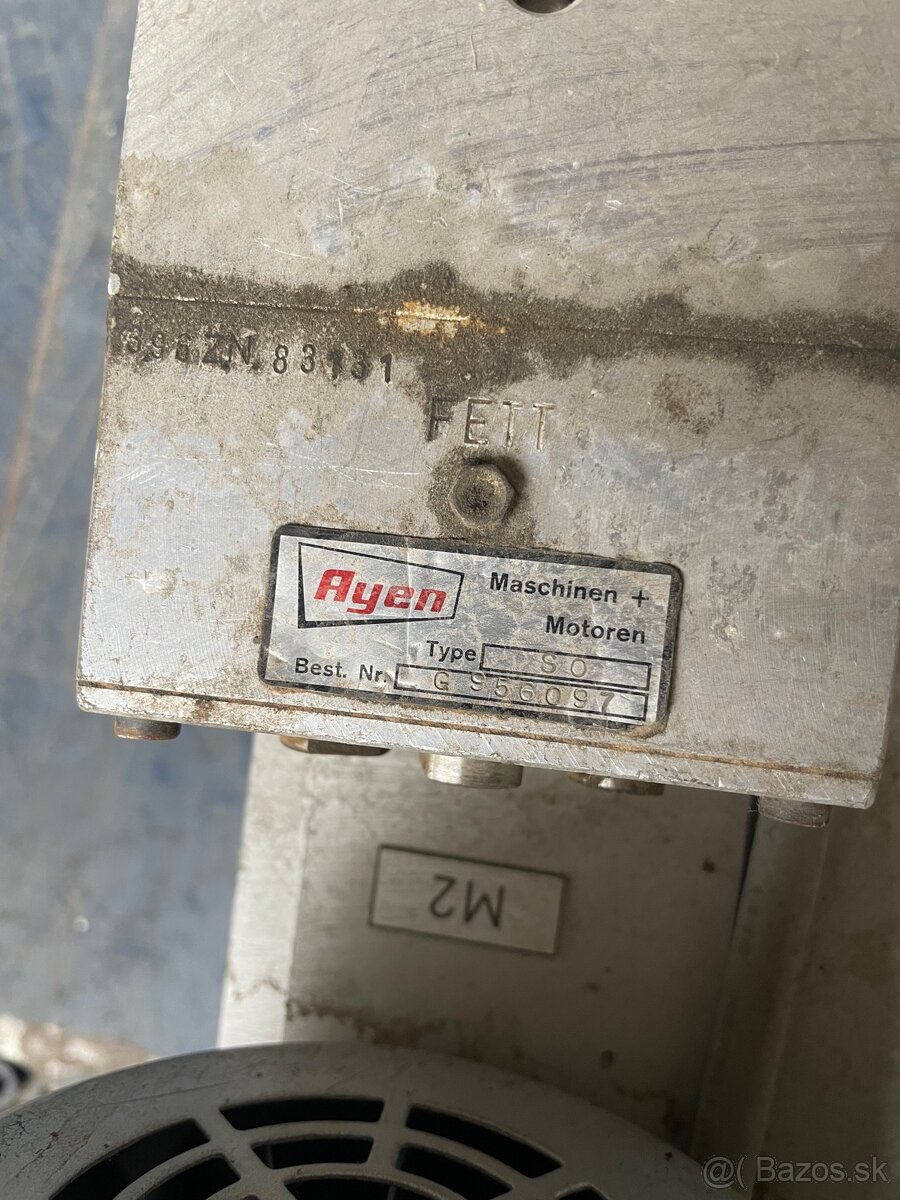 Paletový ovíjací stroj Cyklop GL 110 – stretch balička - 6