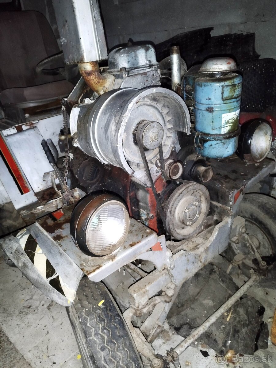 Malotraktor motor Slávia 1 ST120 - 6