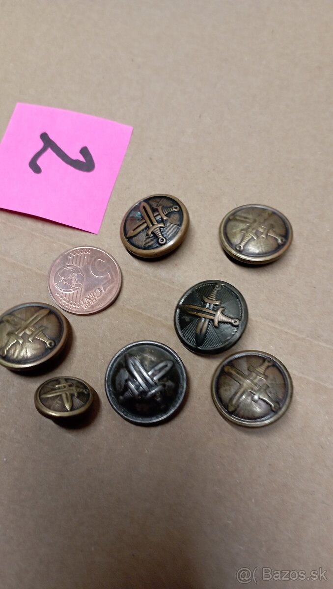 Staré vojenské gombíky... - 6