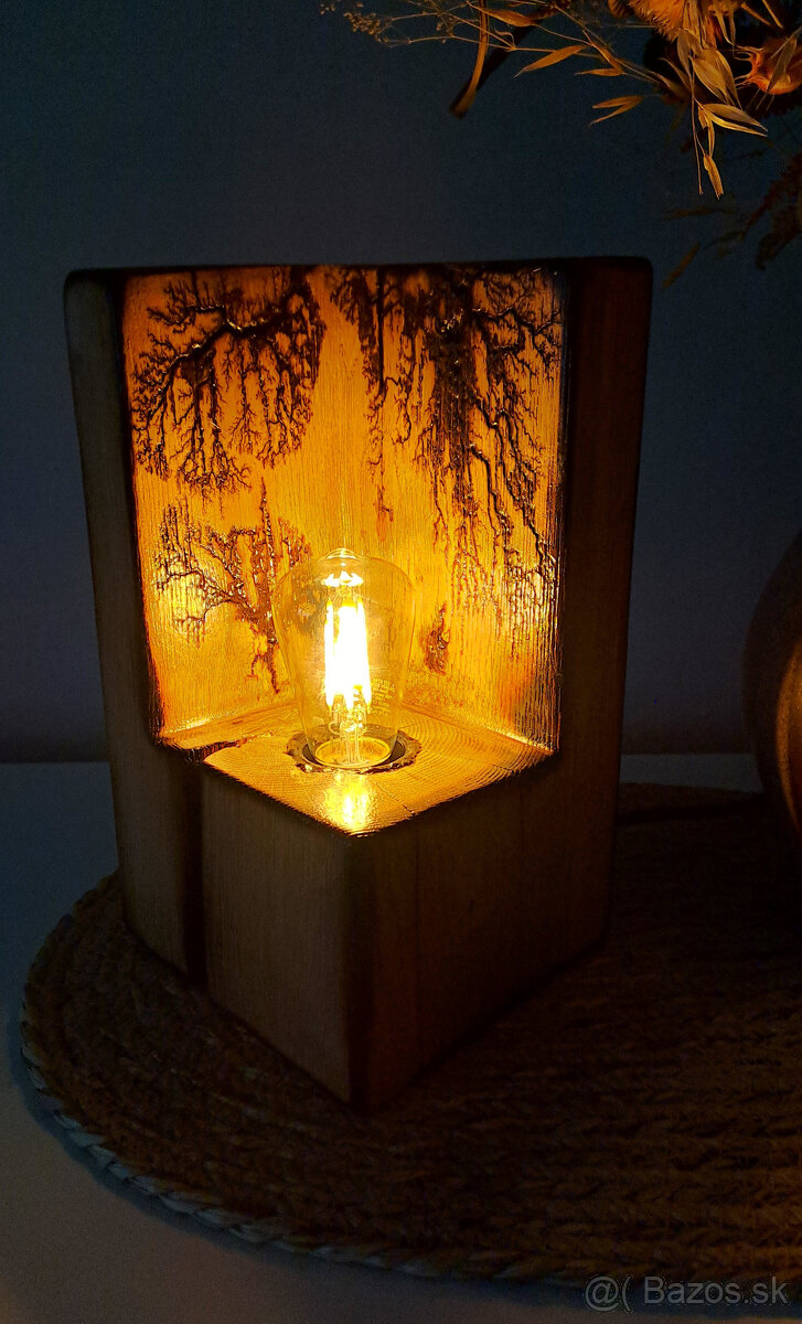 Drevená rustikálna lampa - 6