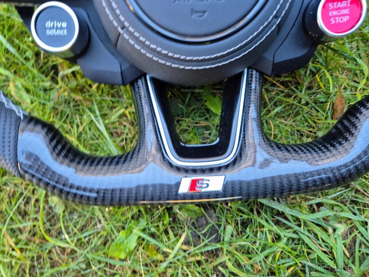 AUDI R8 VOLANT SPORTOVY START/STOP - DRIVE SELECT - 6