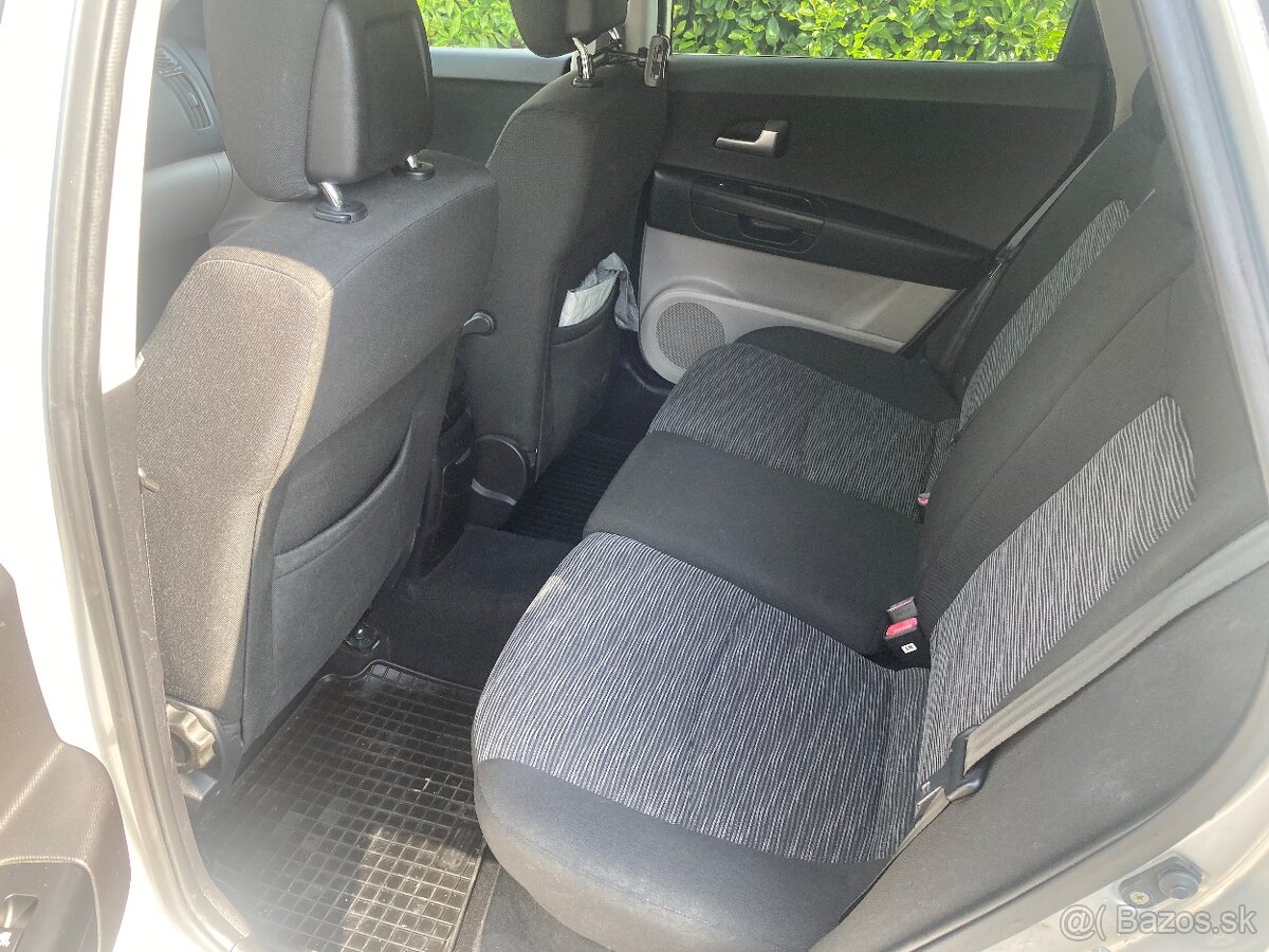 KIA Ceed 1.6 CRDi 2010 - 6