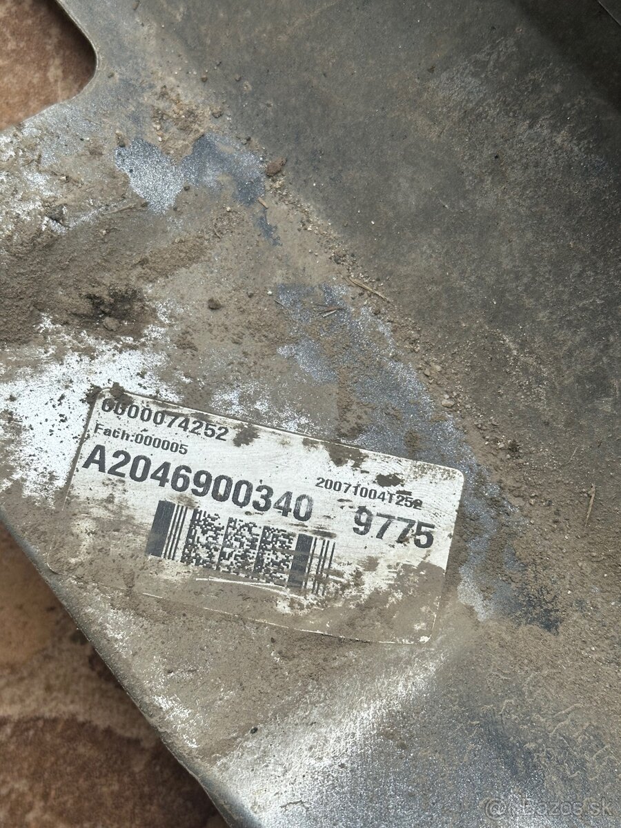 bočné prahy Mercedes-Benz W204 - 6