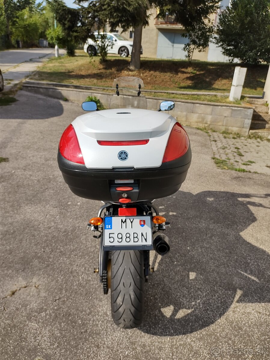 Yamaha FZ8 Fazer - 6