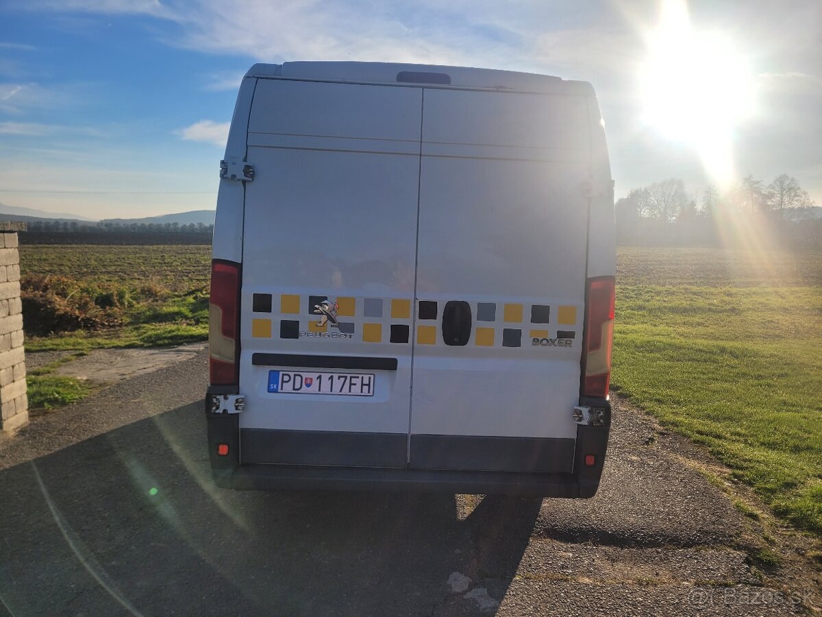Predám Peugeot Boxer 2,2 hdi 110kw. - 6