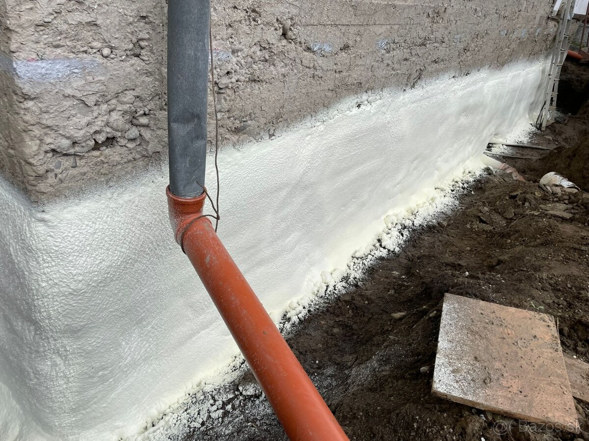 ZATEPLENIE STRIEKANOU PUR PENOU – PODKROVIE, GARÁŽ, DOM - 6