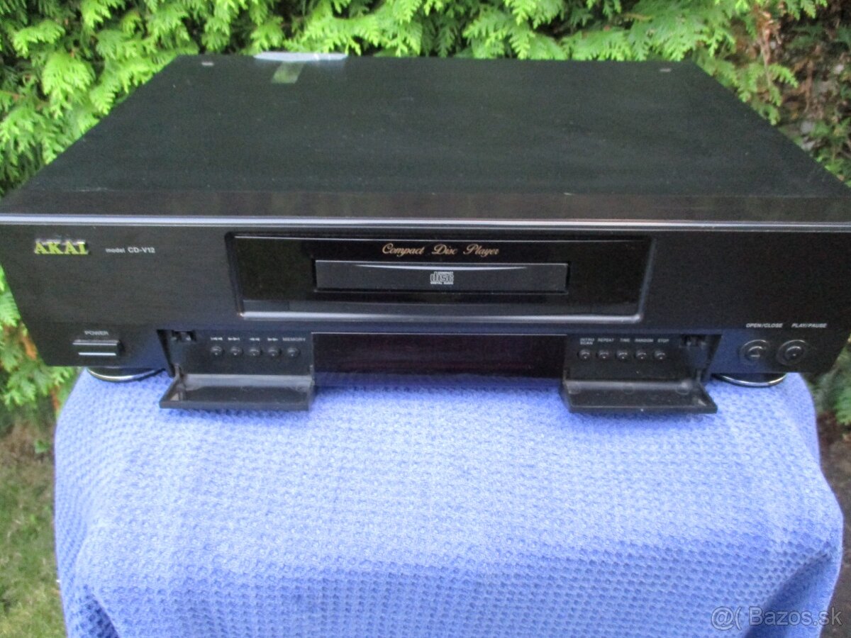 Akai CD-V12 - 6