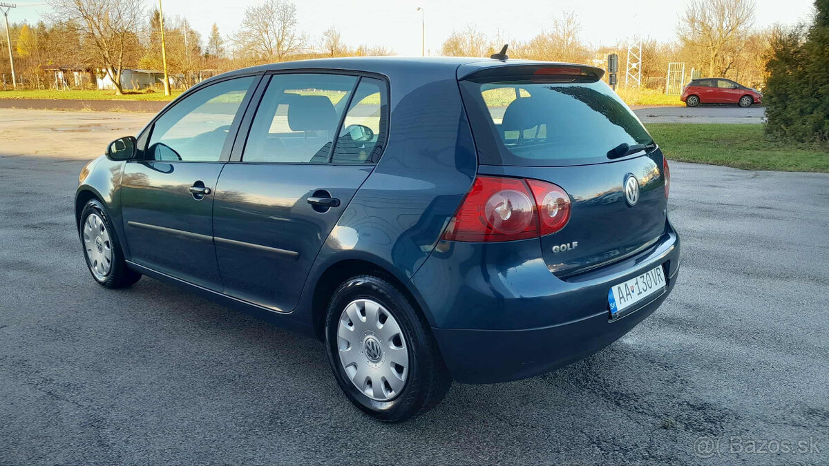Volkswagen Golf V -- nová stk+ek -- - 6
