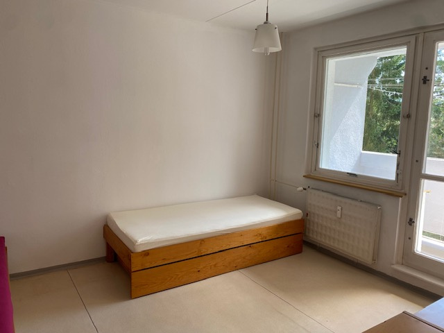 Prenajmem 2 izbový byt vo Zvolene s loggiou – Zlatý Potok - 6