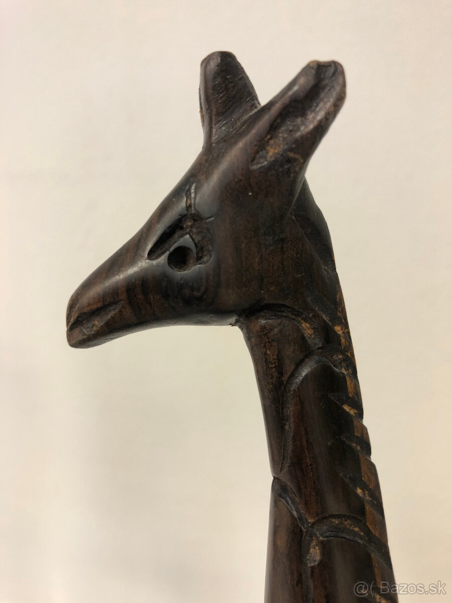 Africké sochy, socha žirafy - 6