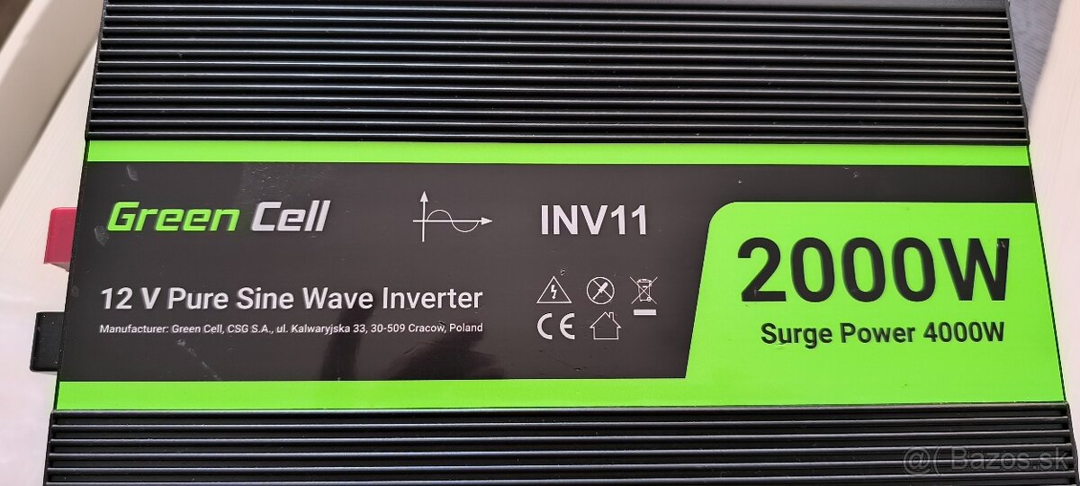 Menič napätia 12v 230v - 2000w čistý sinus - 6