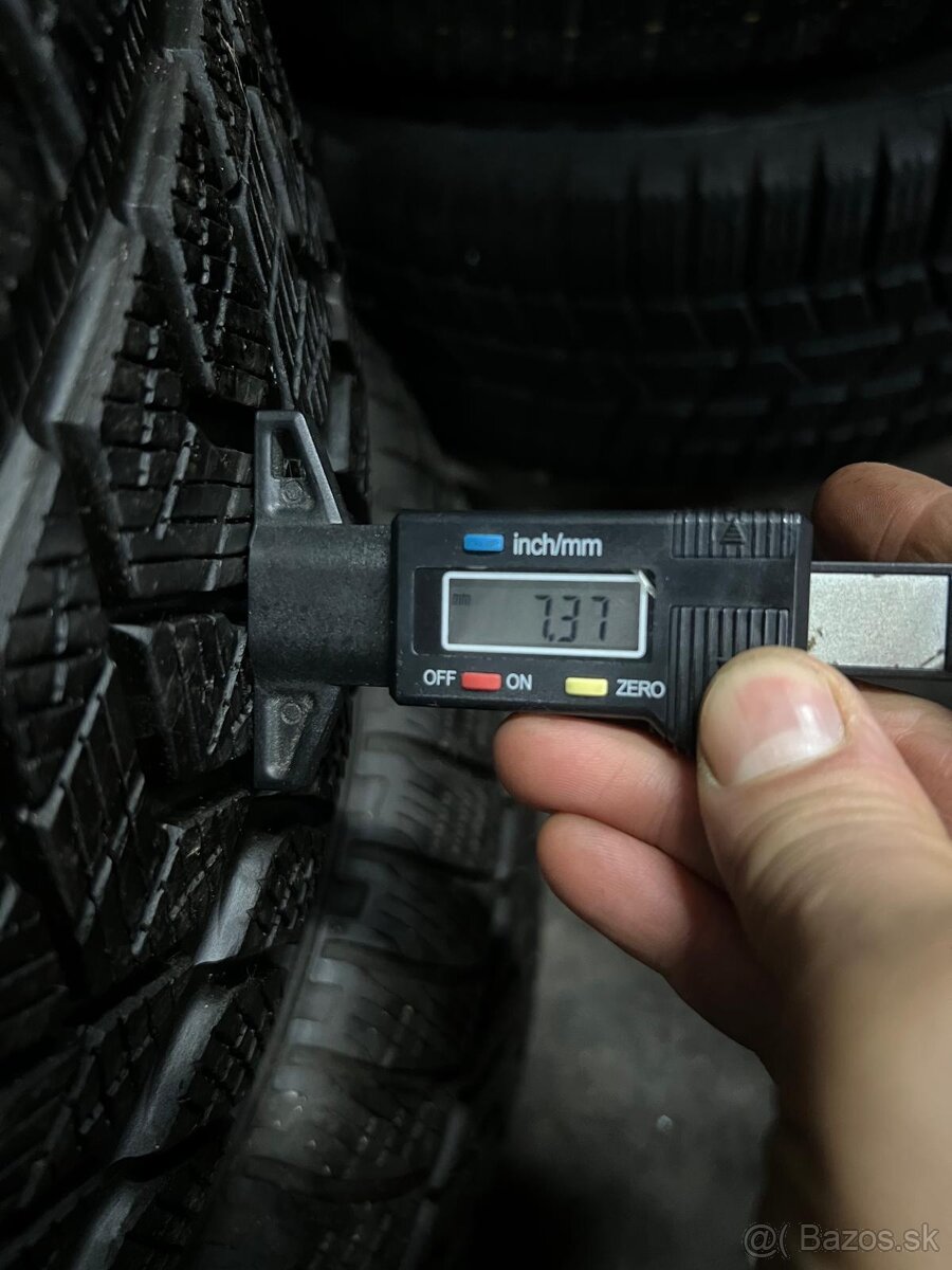 Zimné pneumatiky Pirelli 235/65R17 - 6