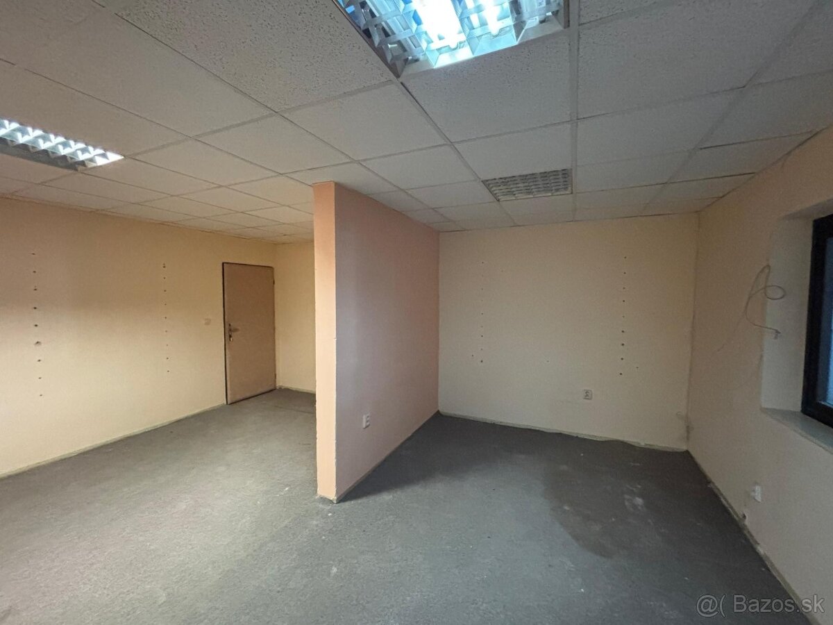 Administratívy priestor na prenájom v Poprade - 6