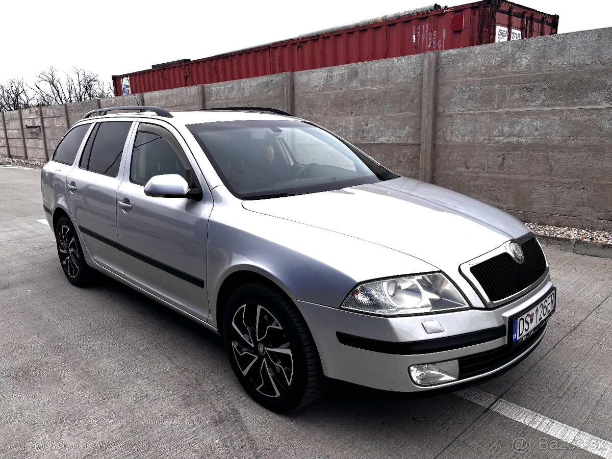 Skoda Octavia Combi 2.0TDI 103kw DSG - 6