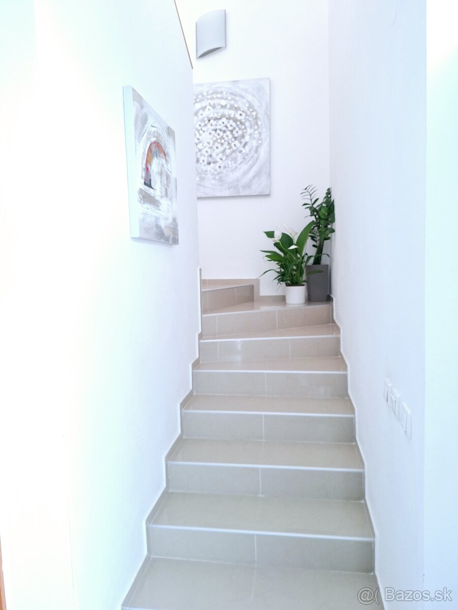 Predaj rodinného domu Most pri Bratislave - Studené - 6