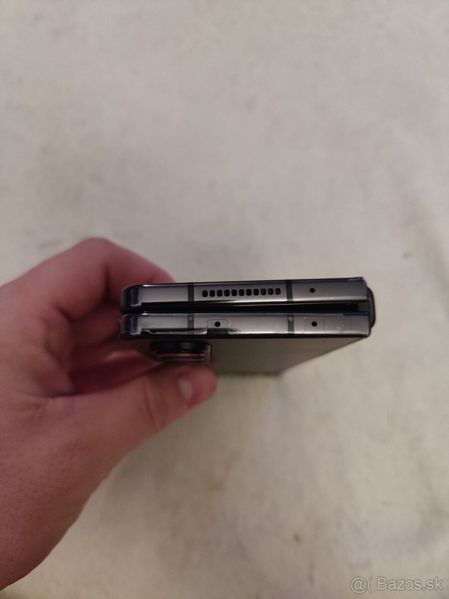 Samsung galaxy Z Fold 4 12/512 - 6