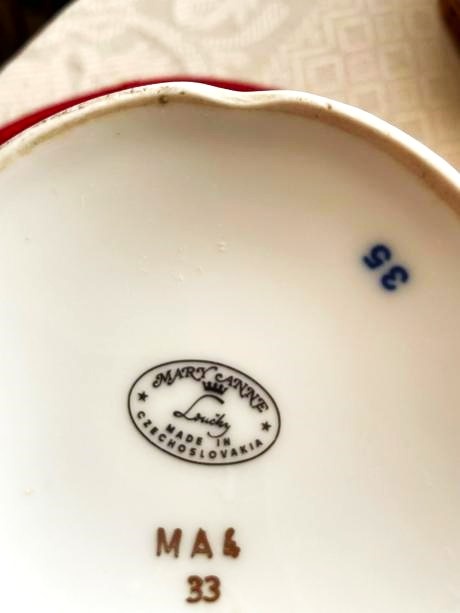 Zlatená starožitná váza - 6