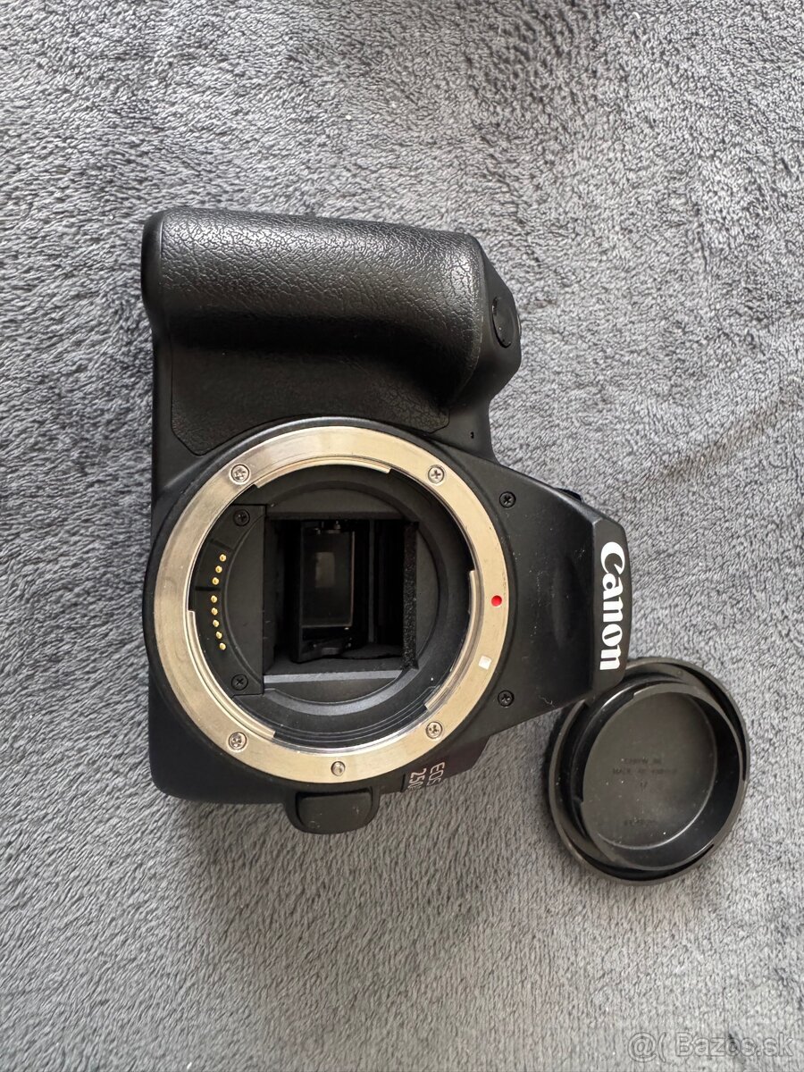 Canon 250D - 18-55MM + 50MM 1.4F - 6