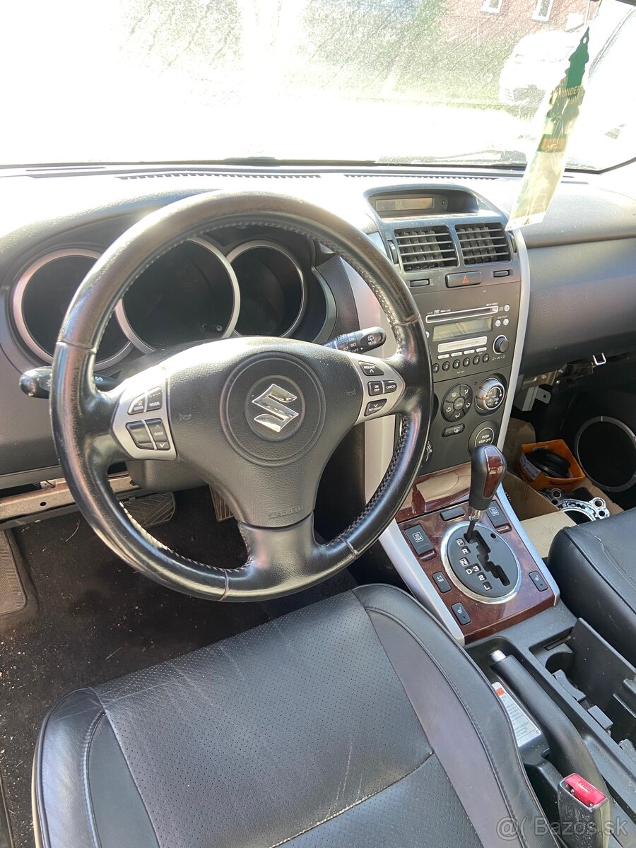 Suzuki Grand Vitara - 6
