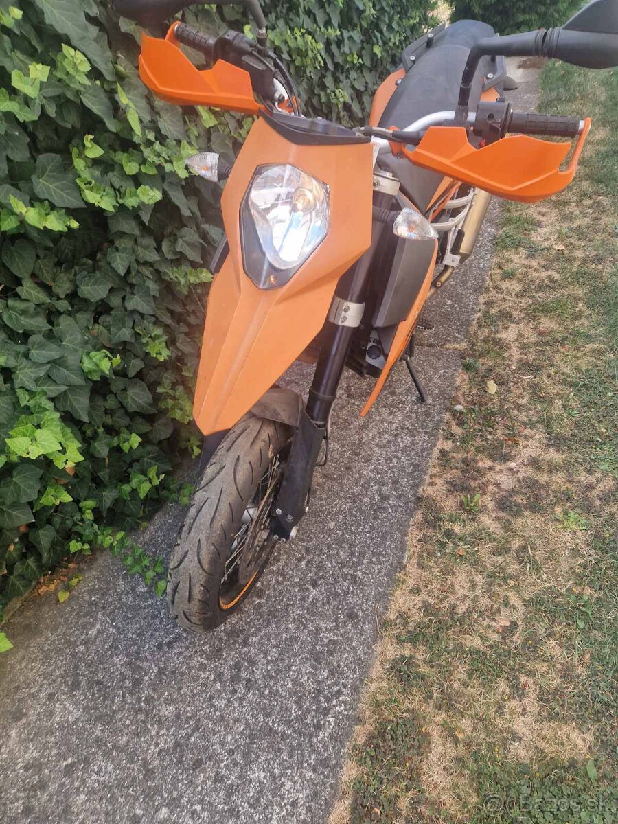 Ponúkam na predaj KTM 690 - 6
