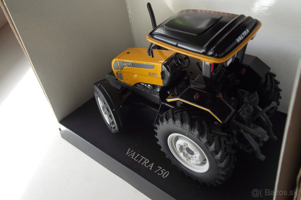 1:32 Valtra - 6