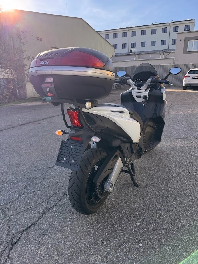 2014 Aprilia SRV850 ABS ASR , nový servis - 6