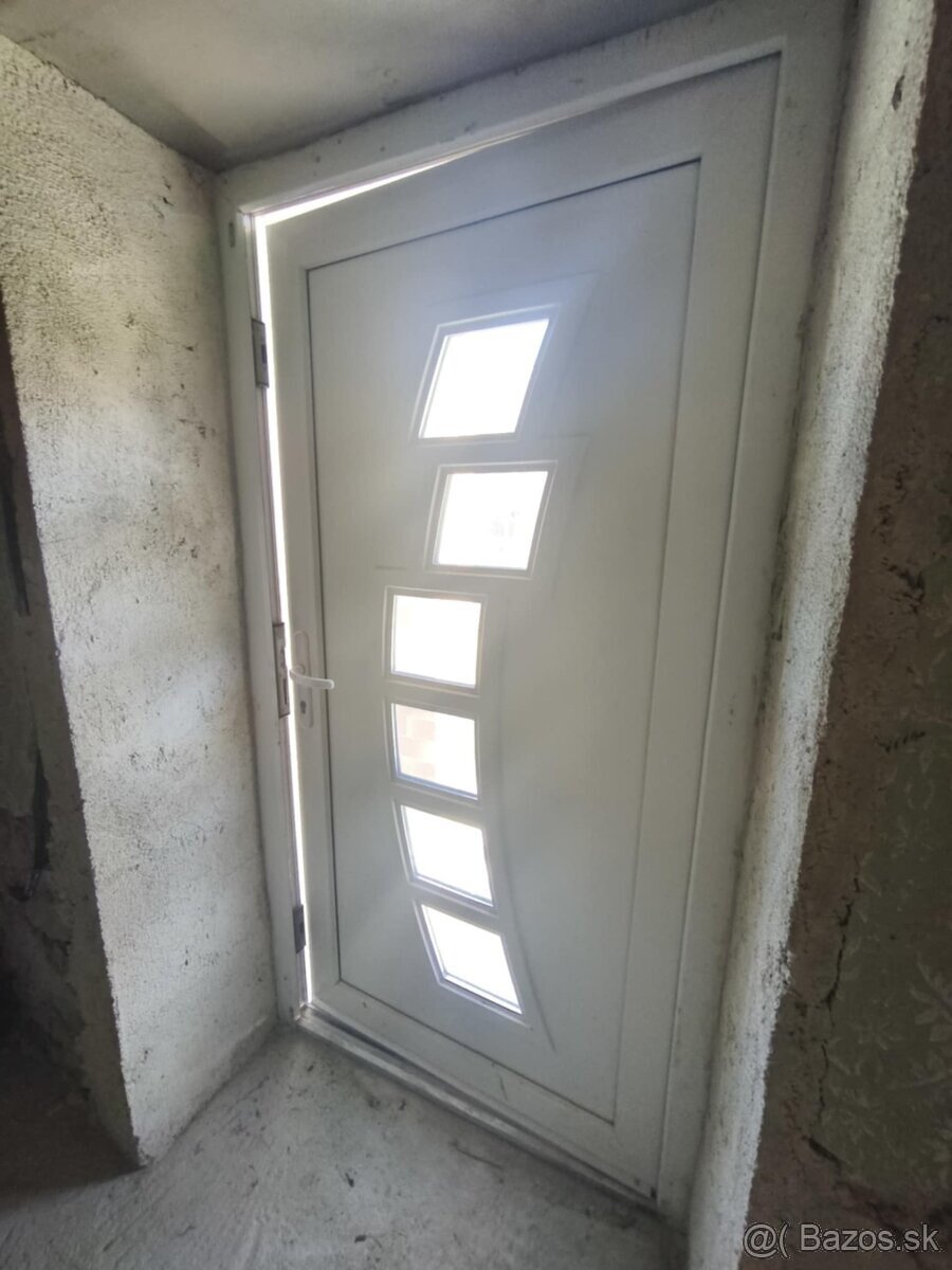 Predaj, rodinný dom s väčšou záhradou v obci Ľuboreč - 6