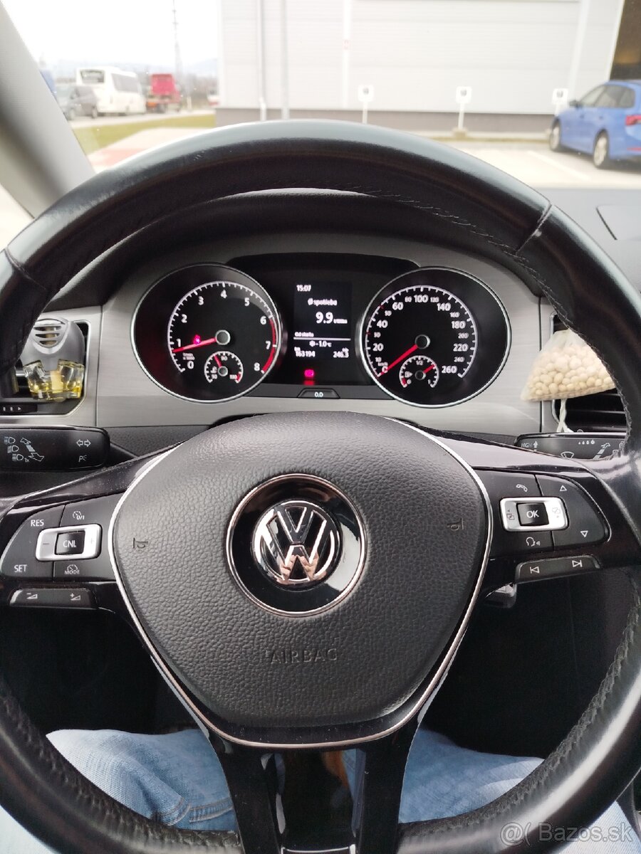 Predám VW golf Sportsvan - 6