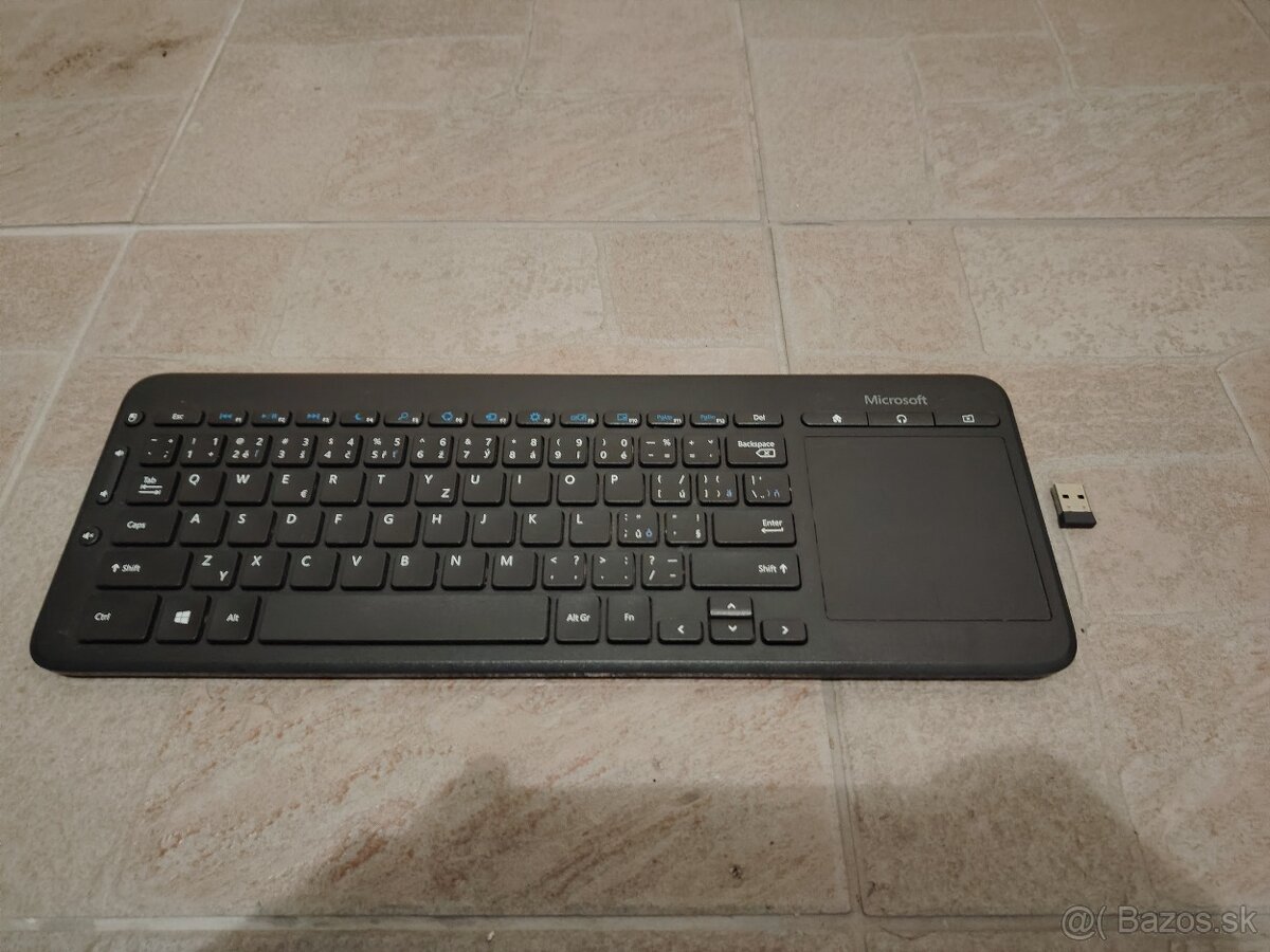 HTPC + TV monitor - 6