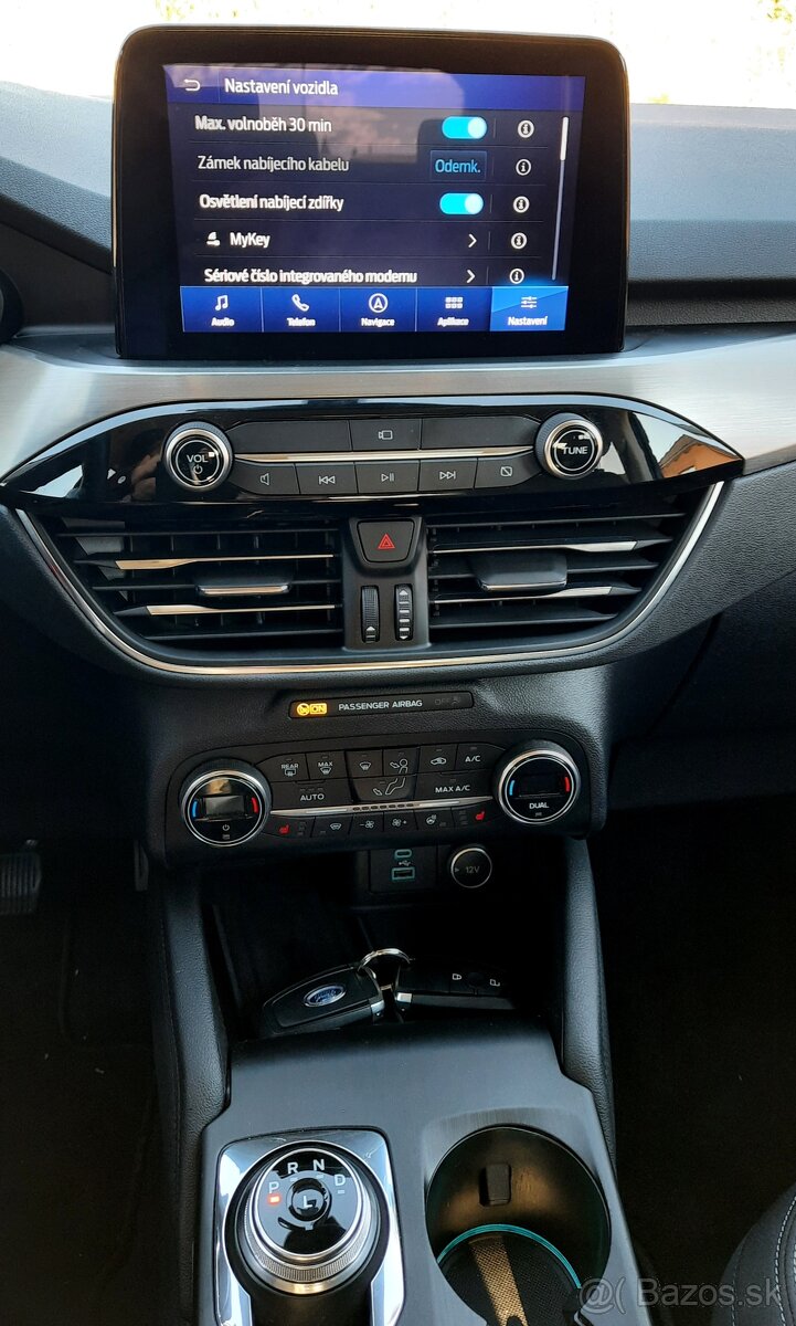 Predám Ford Kuga 2.5 Duratec PHEV 225k Titanium CVT - 6