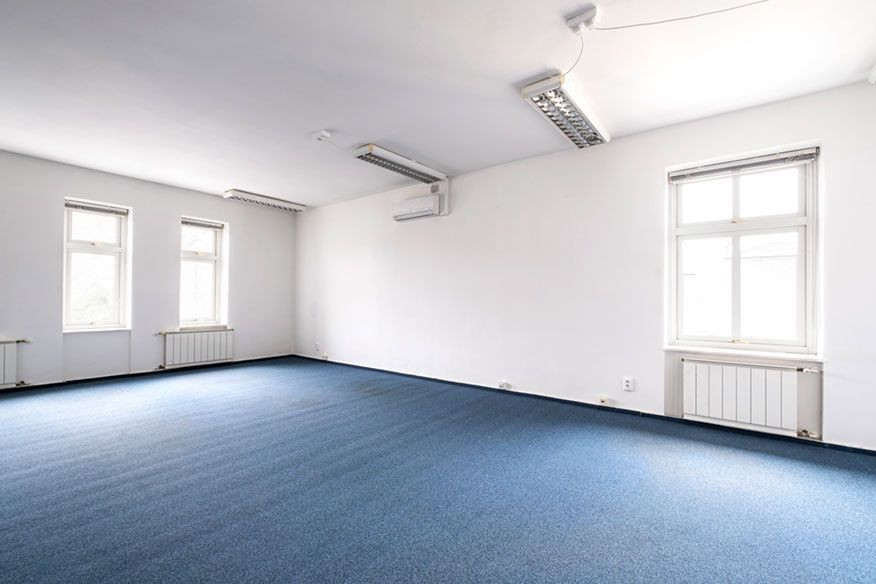 Administratívna budova v centre mesta Trenčína - 6