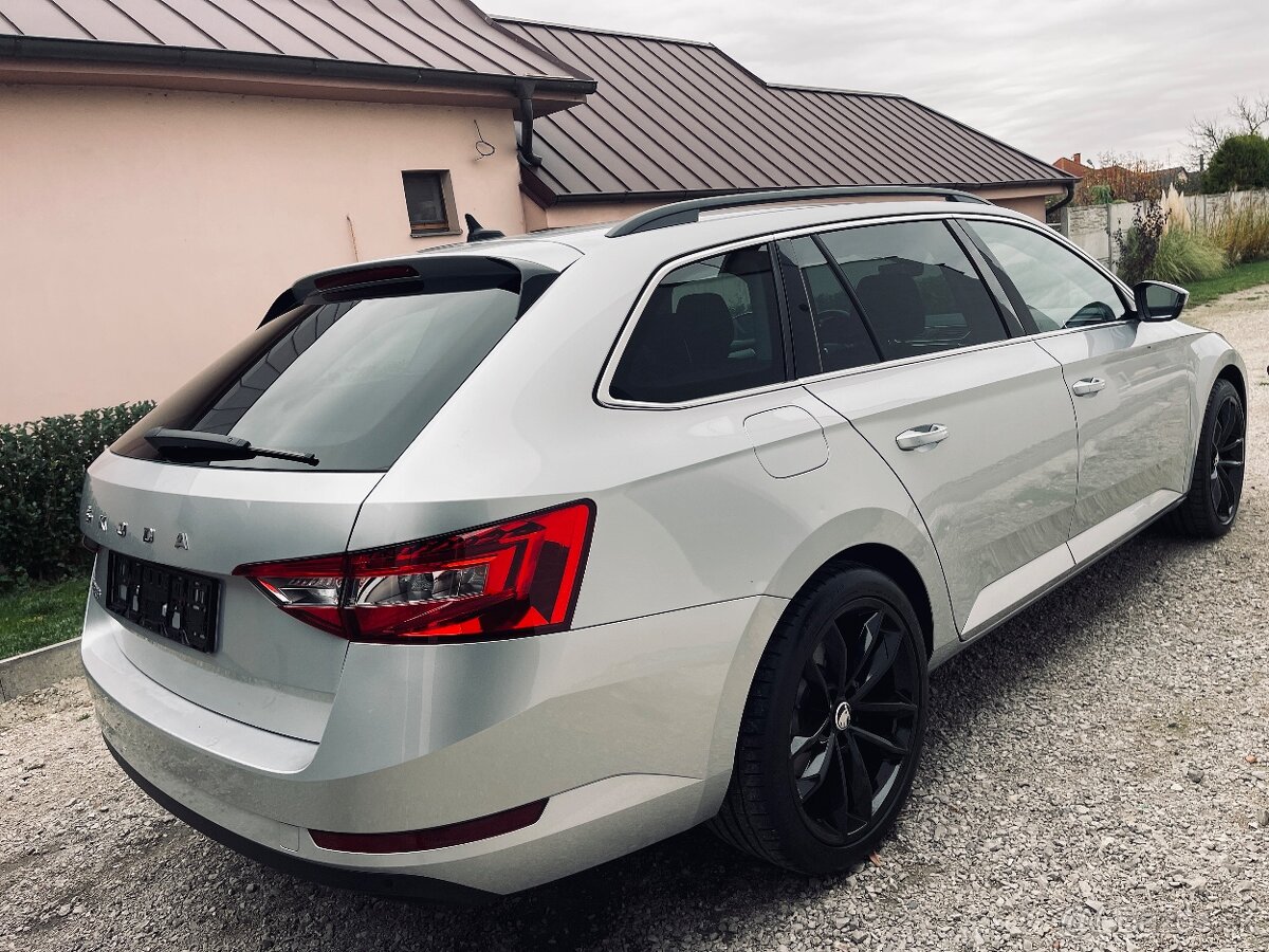 Škoda Superb Combi 2.0TDI Style 2021 - 6