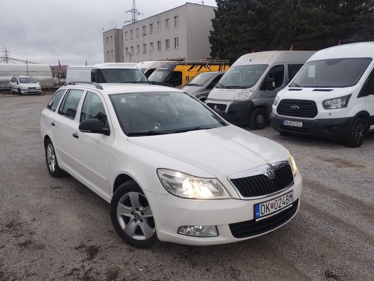 Škoda Octavia Combi 1.6 TDI CR DPF - 6