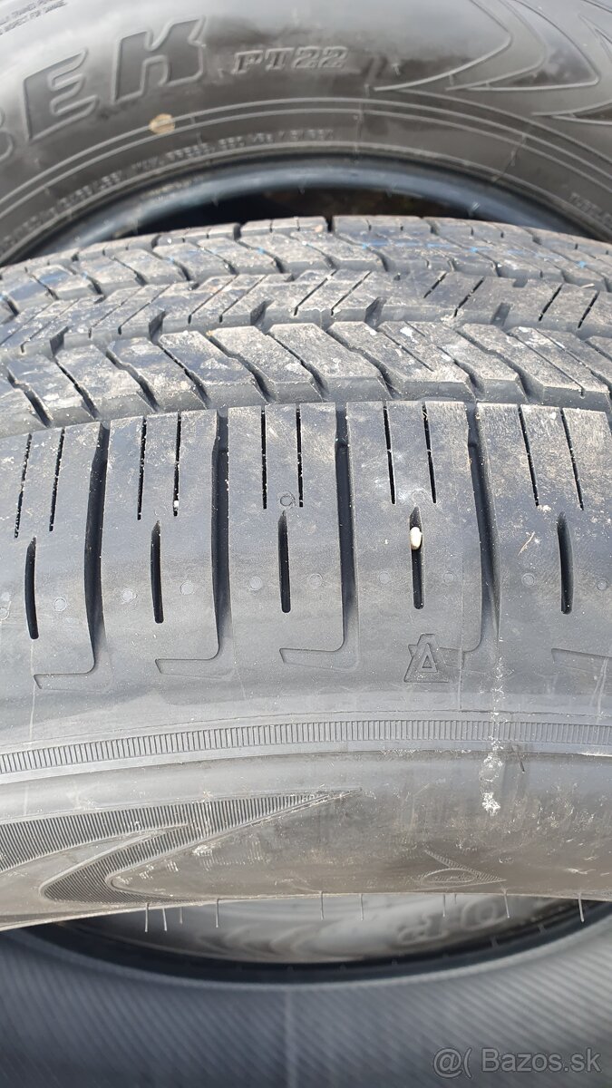 Dunlop 265/60 R20 - 6