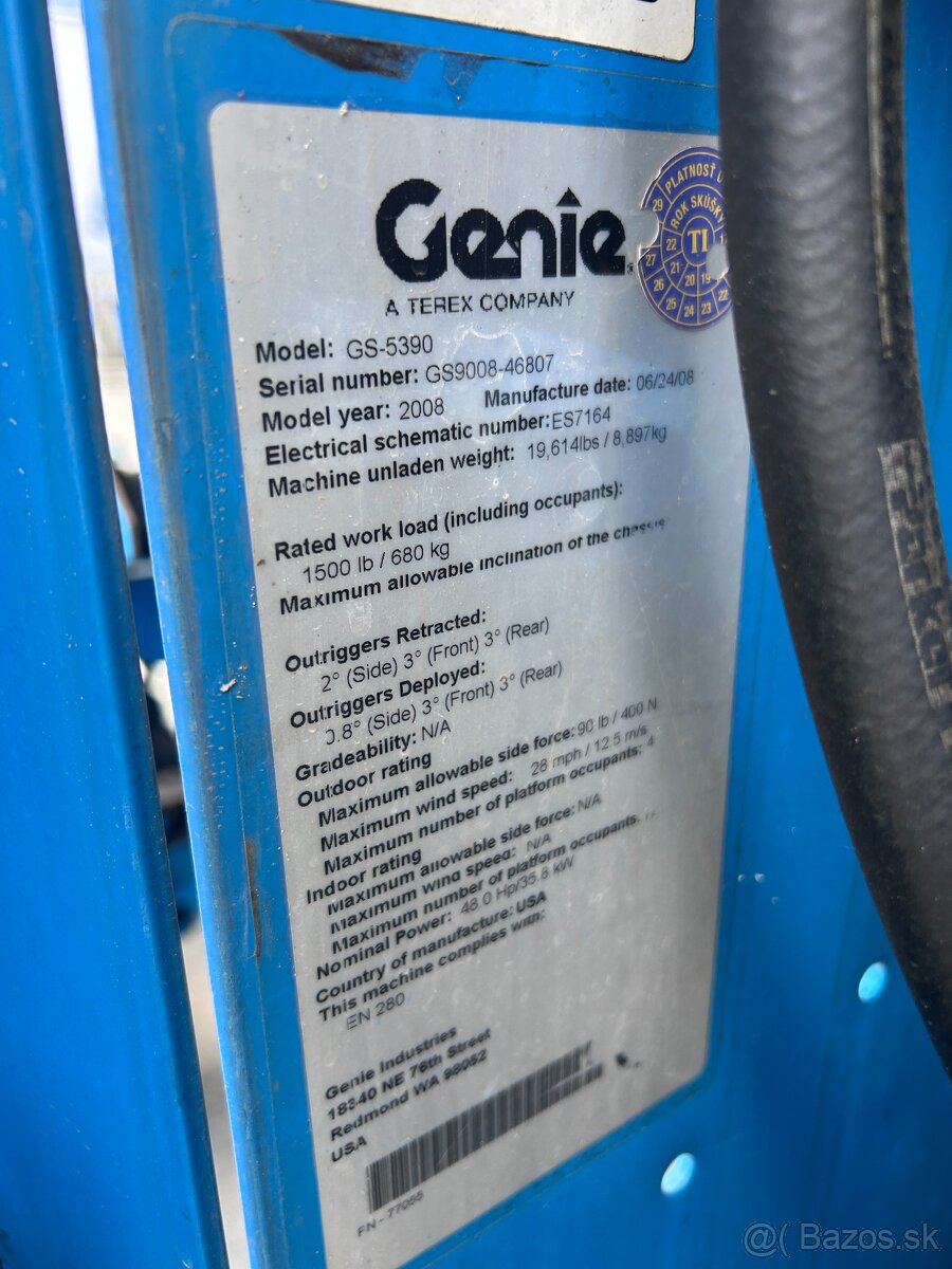 Predám dieslovú plošinu Genie 5390 RT - 6