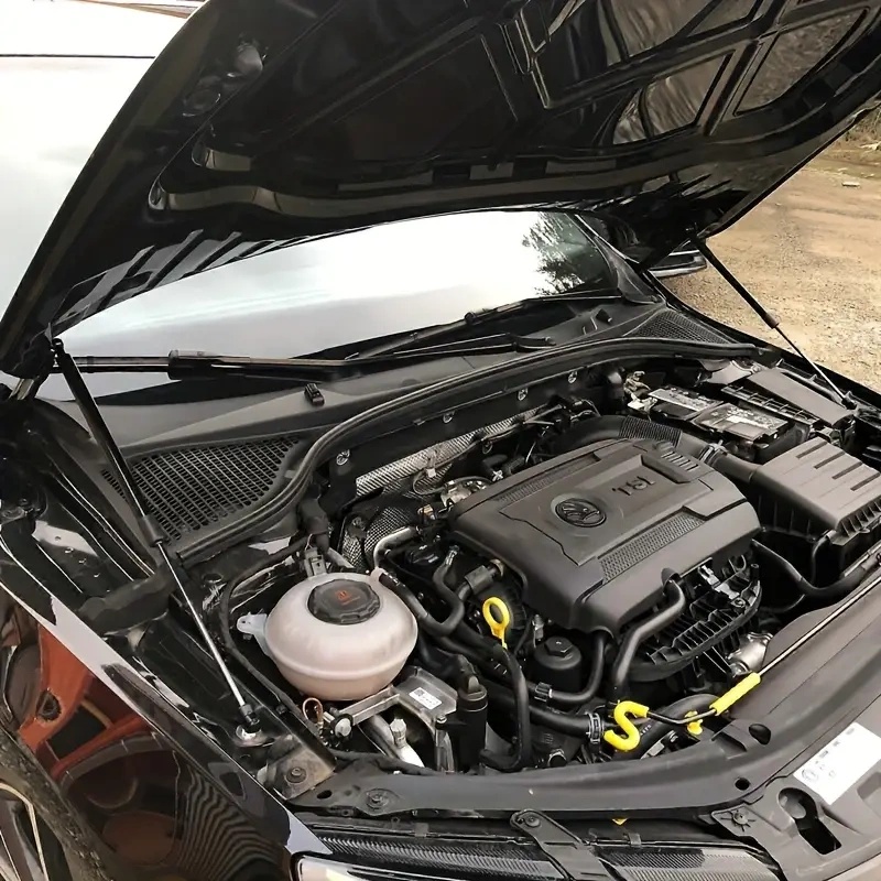 Škoda Octavia 3 / plynové vzpery prednej kapoty. - 6