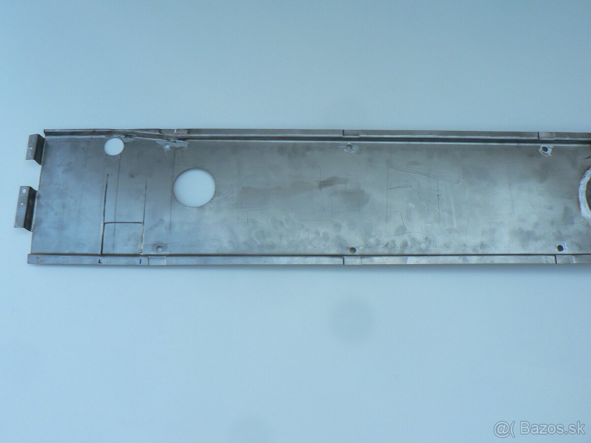 Středový tunel Tatra 613 - 6