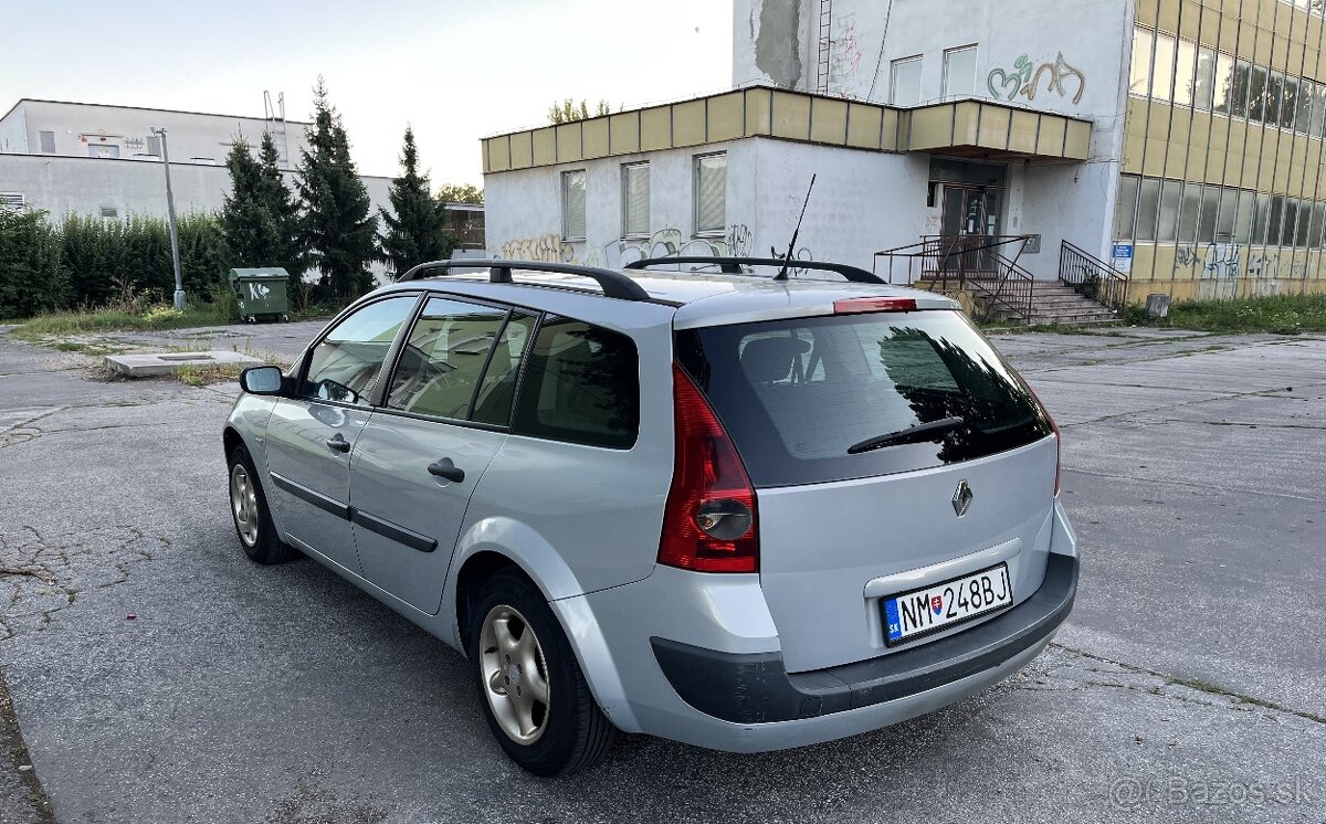 Predám Renault Megane Grandtour - 6