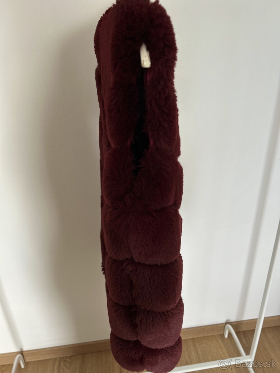 Bordova kožušinova vesta - 6