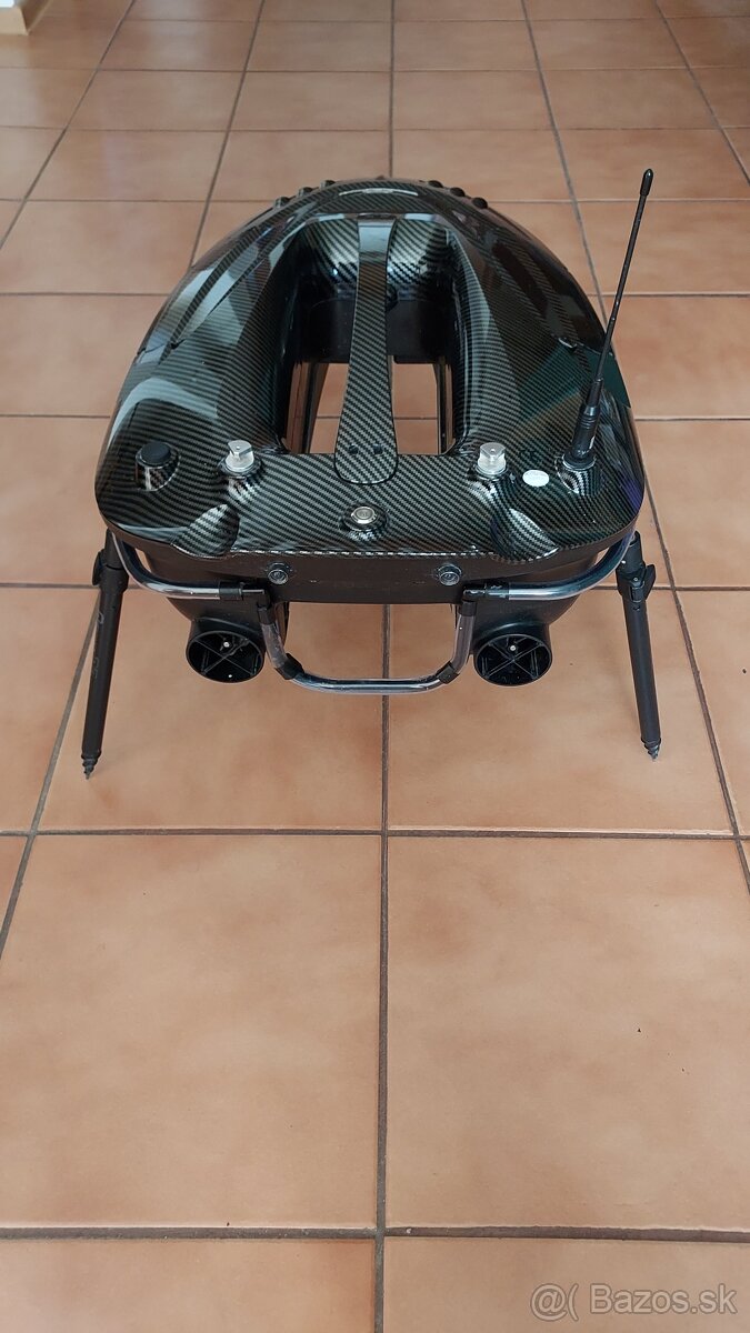 Zavážacia loďka s GPS - 6