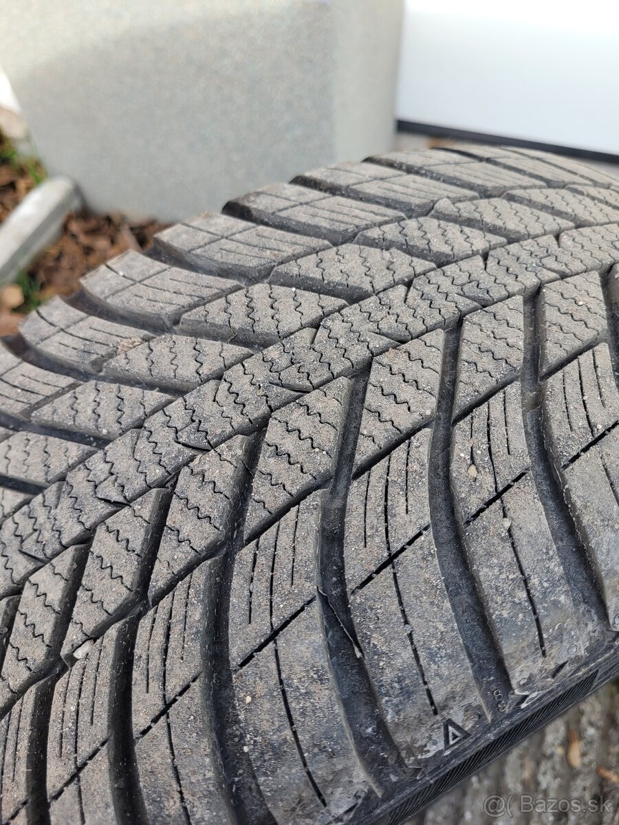 225 45 R17 Alu 5x112 Celoročné pneu NEXEN - 6