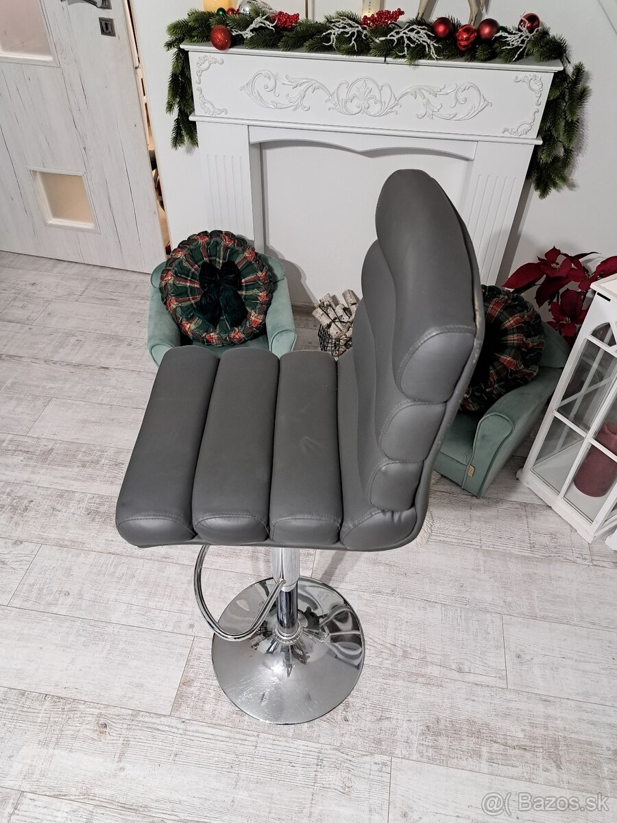 Barový stôl + 2 stoličky - 6