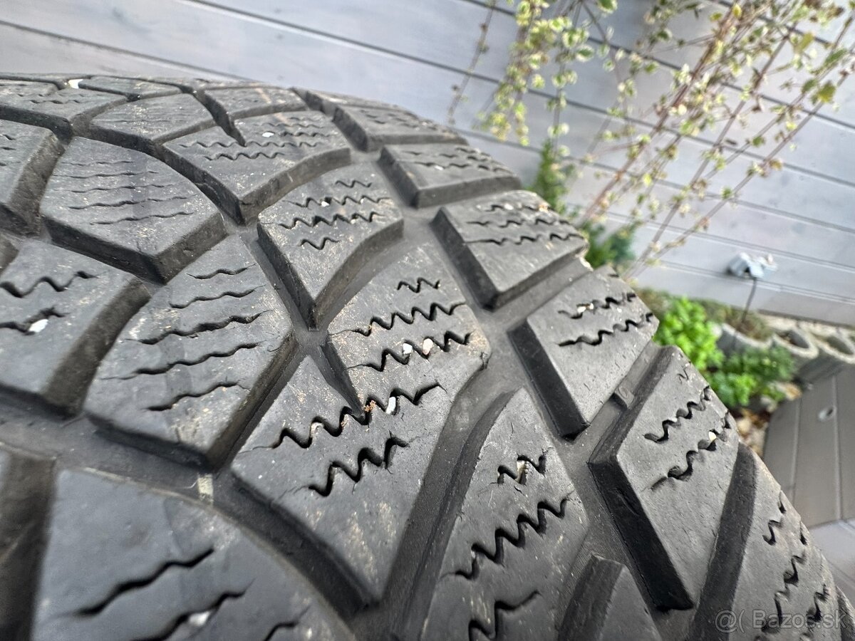 205/45 R18 - 6