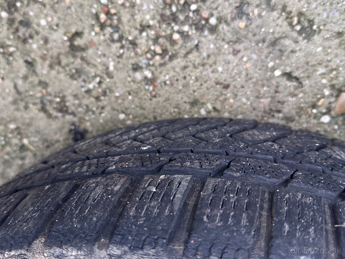 Elektróny Audi A4 B9 - 6