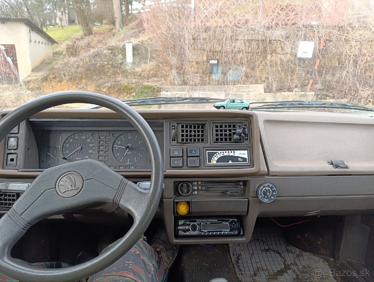 Skoda Favorit 136l - 6