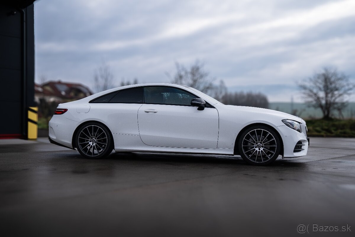 Mercedes-Benz E 220 Coupé - 6