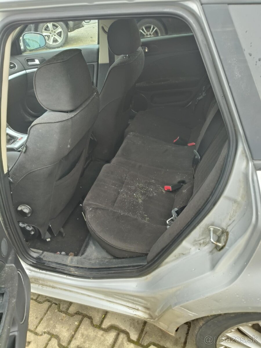 Alfa Romeo 159 1.9jts - 6